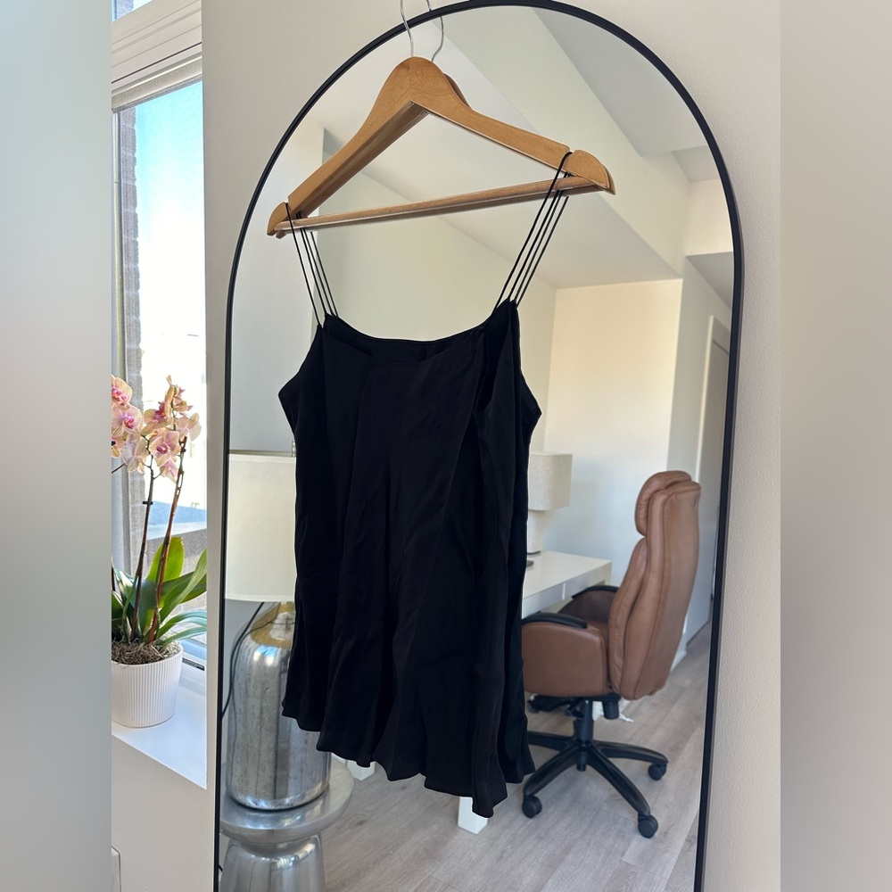 Theory Black Satin Camo Size Medium
